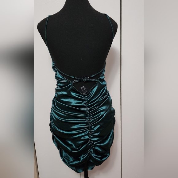 Ruched Backless Mini Dress - Picture 2 of 3